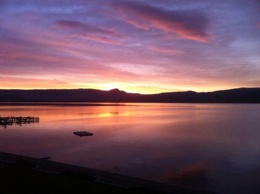 Casa Loma Lakeshore Resort West Kelowna Luaran gambar